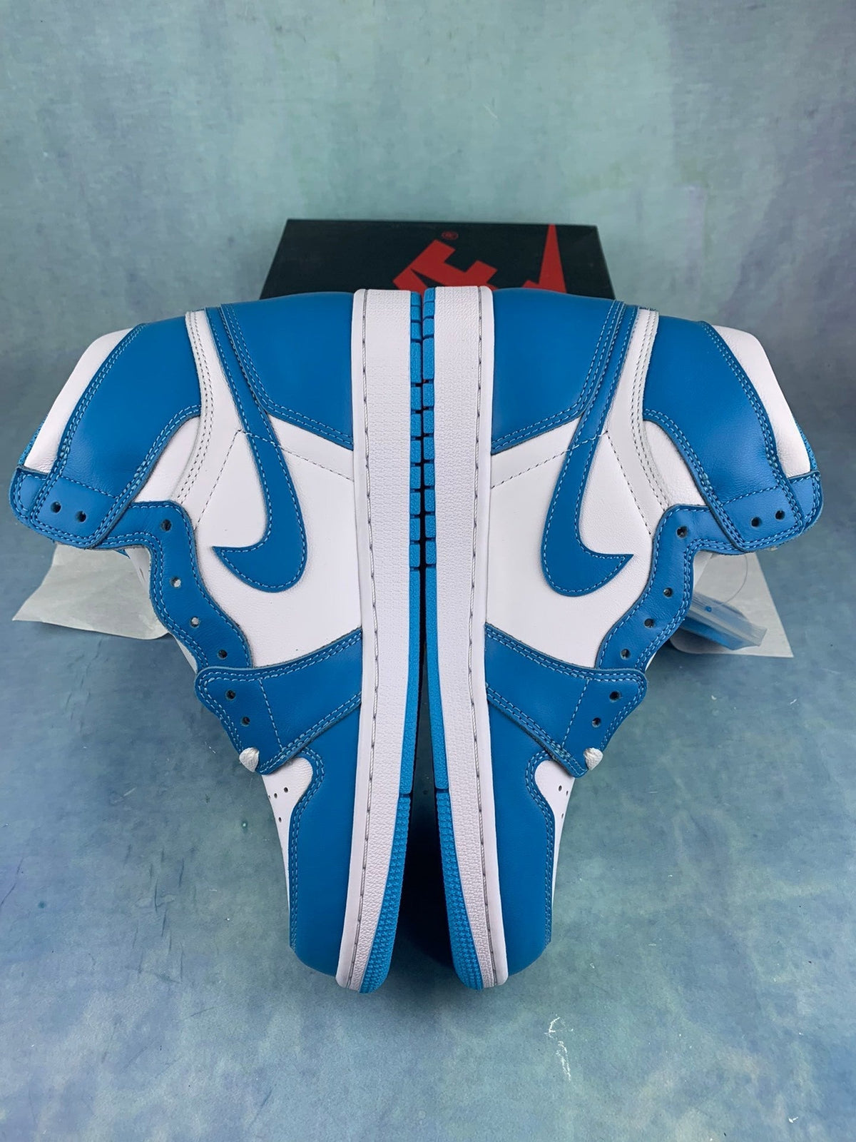 Air Jordan 1 High UNC Blue Unisex Sneakers