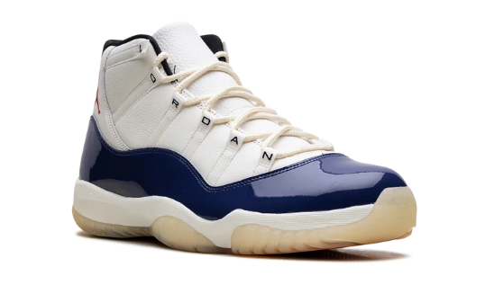 Air Jordan 11 – Rare Air