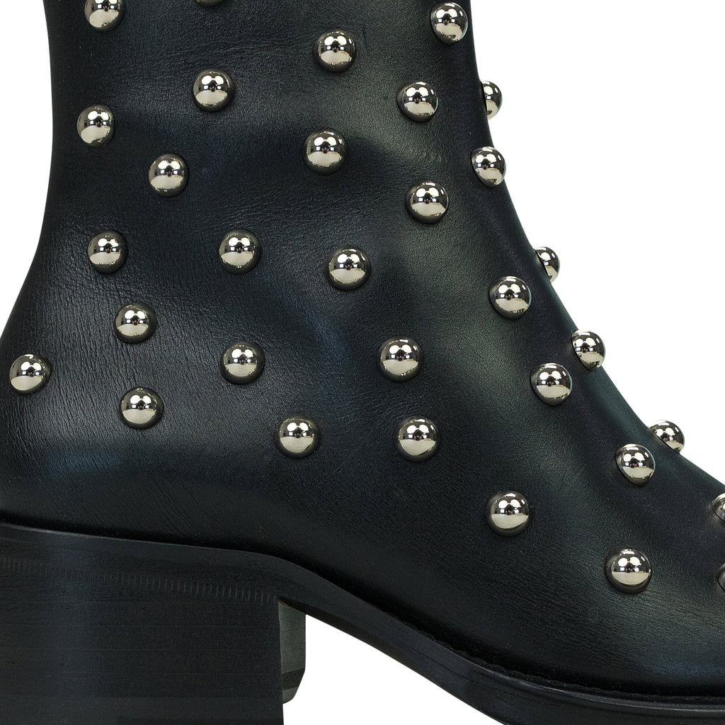BLACK/SILVER ZIPPEES AVEC CLOUS ANKLE BOOTS