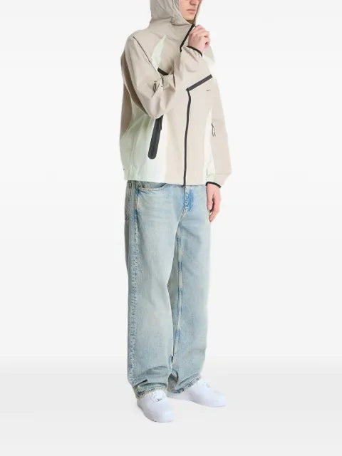 Nike tech jacket