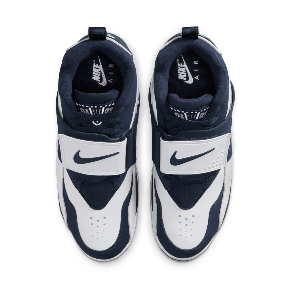 Nike Air Diamond Turf