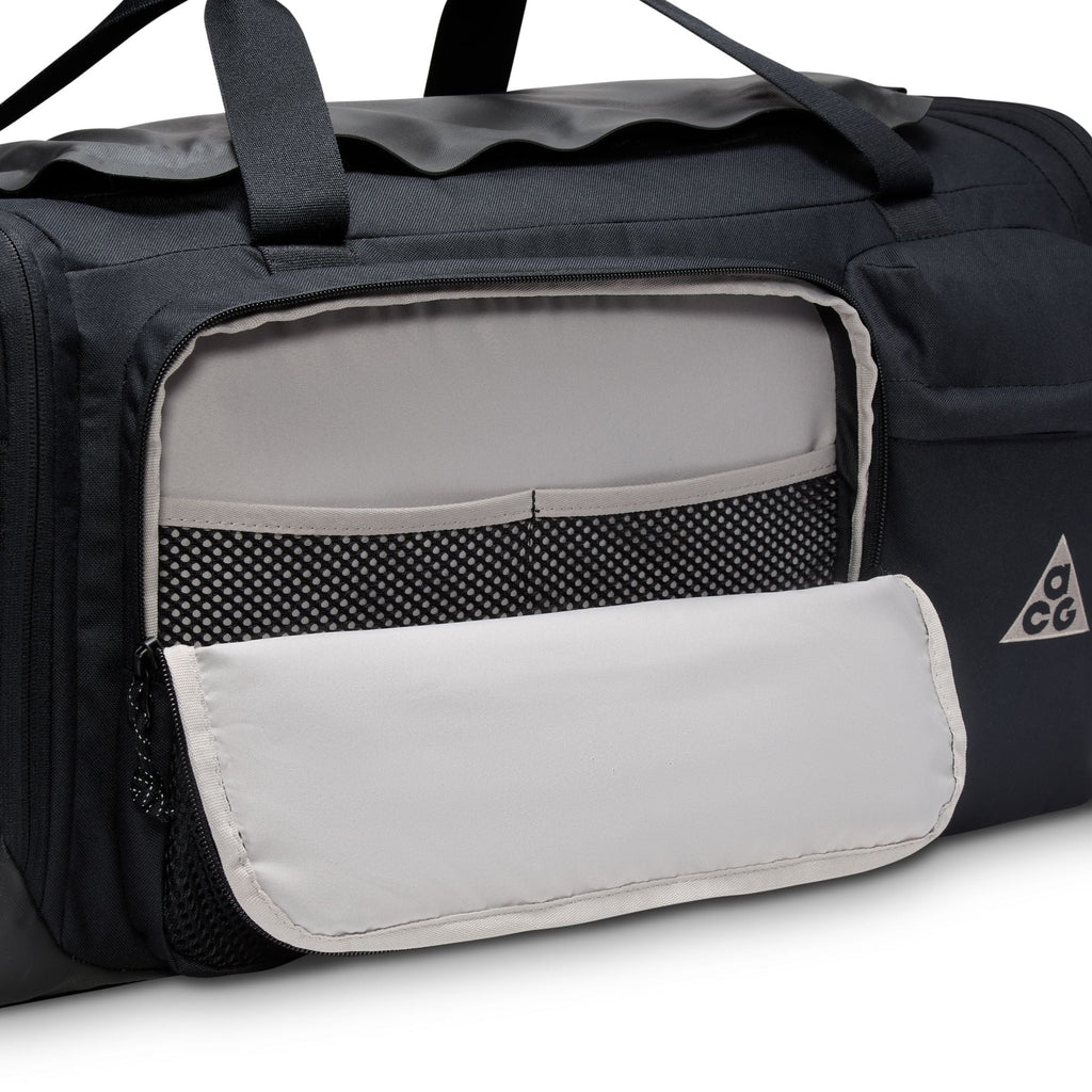 Nike ACG "Daymax" Duffel Bag  - HJ8185-010