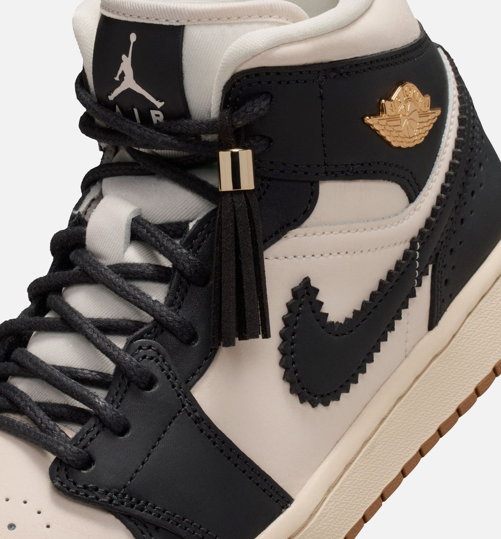 Air Jordan 1 Mid SE Women's Lifestyle Shoes - Off-Noir Chalk Pearl White
