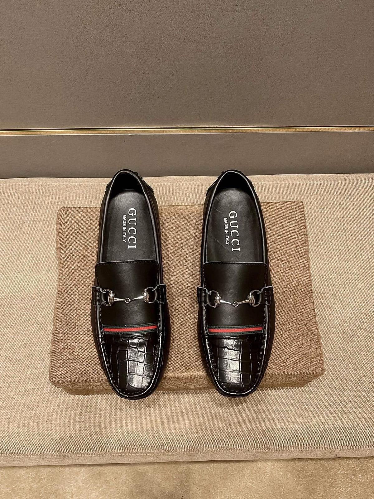 Gucci Men's Black Stripe Bit Loafers