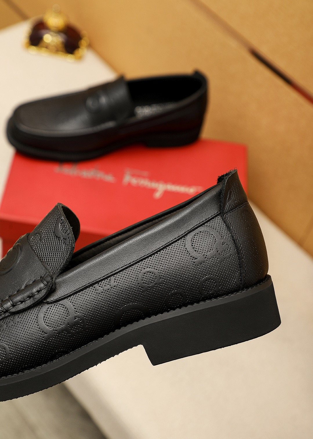 Ferragamo Men's Black Embossed Hardware Loafers