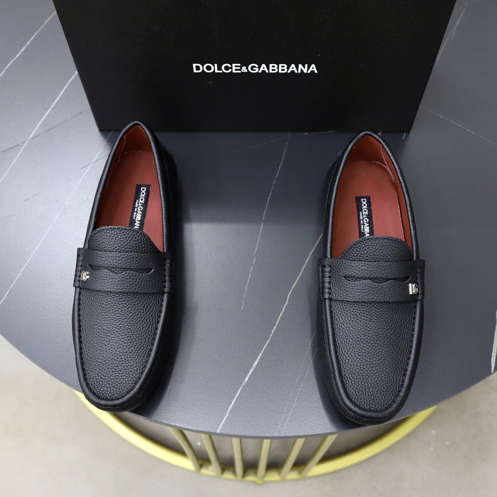 Dolce & Gabbana Men's Black Textured Leather Loafers
