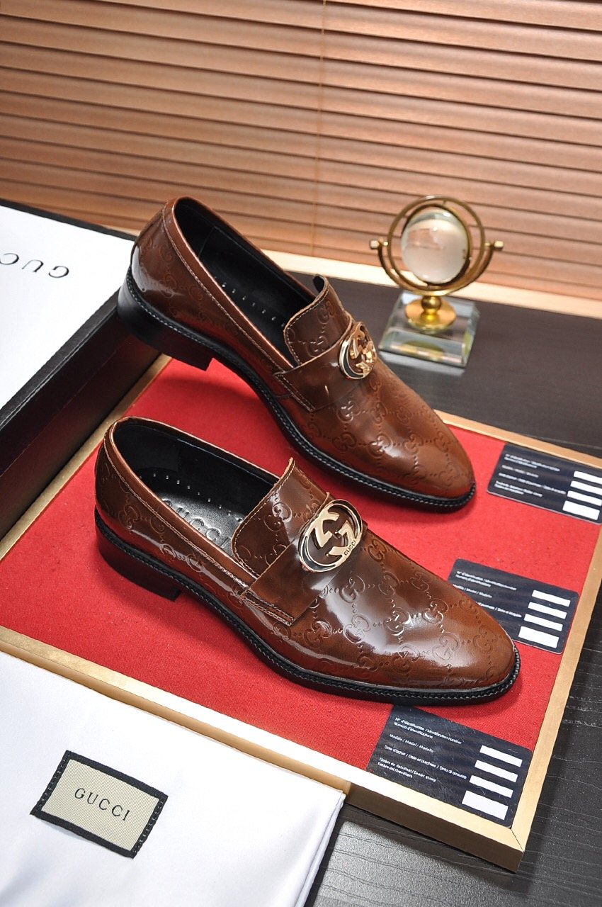 Gucci Men's Buckle Loafers
