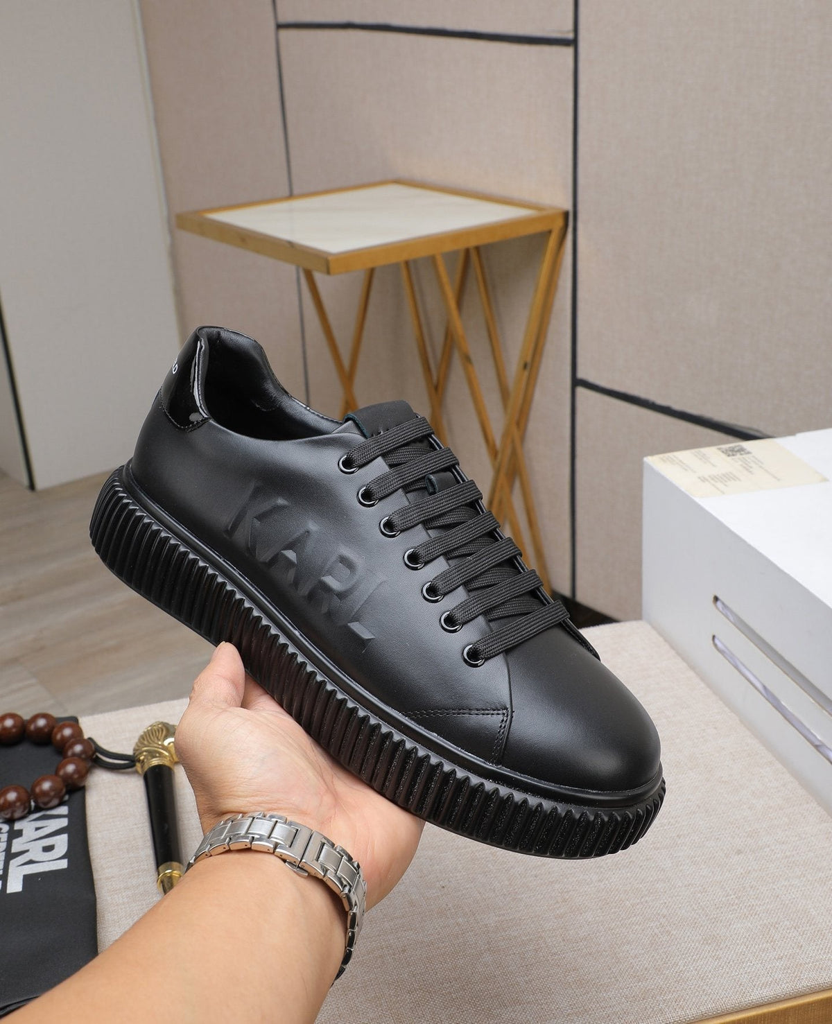 Karl Lagerfeld Embossed Logo Low-Top Sneakers