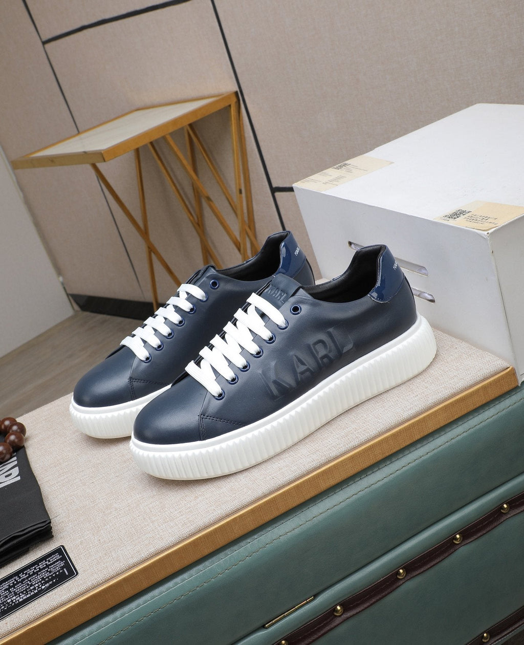 Karl Lagerfeld Embossed Logo Low-Top Sneakers