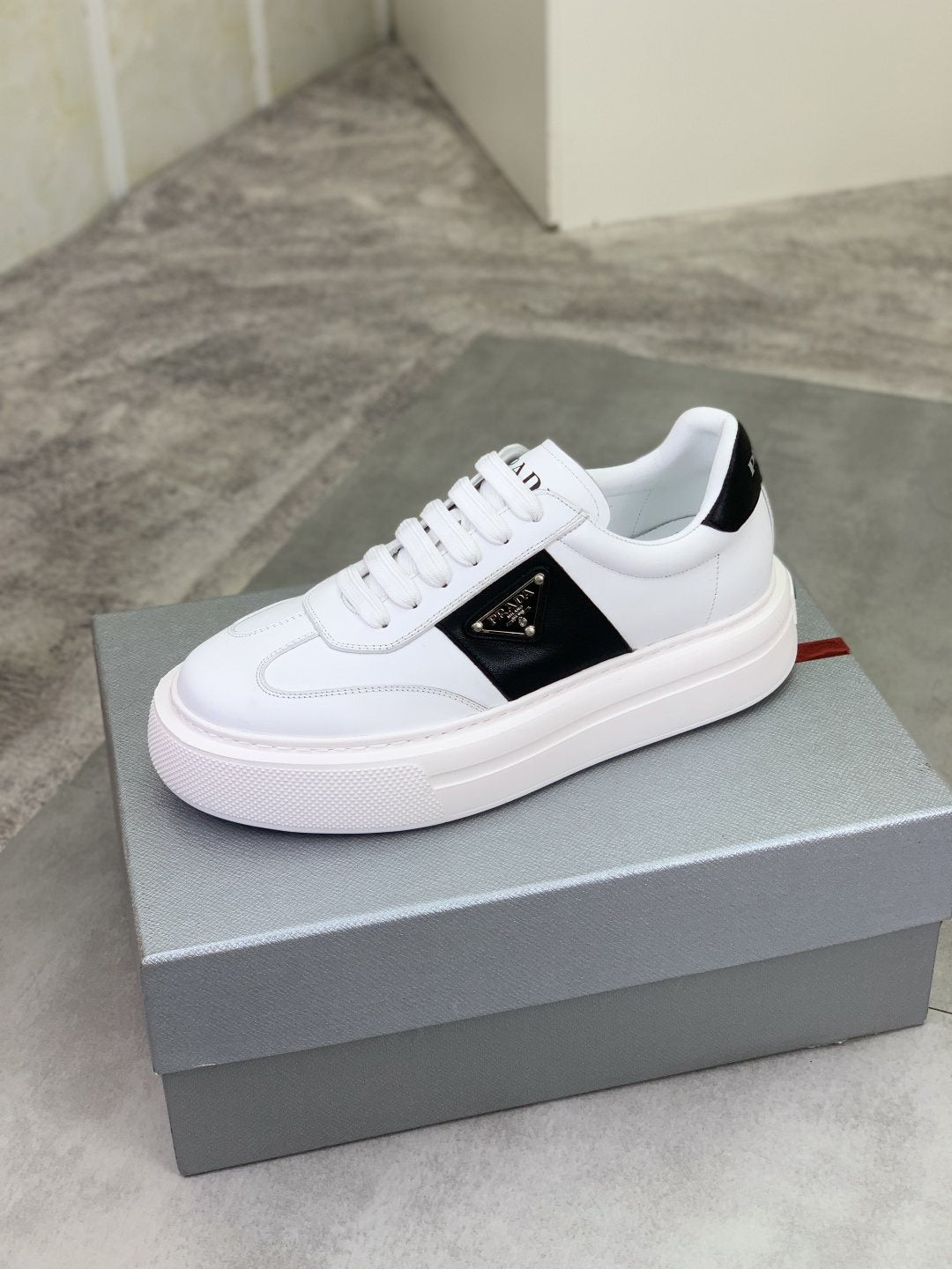 Prada Triangle Panel Low-Top Sneakers