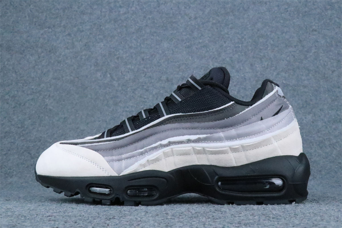 Comme des Garçons x Air Max 95 'Grey'